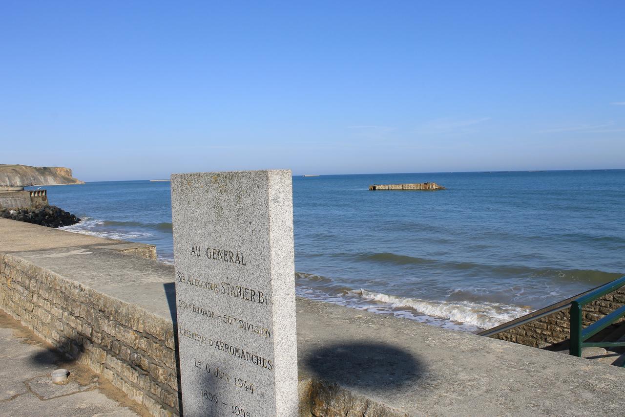 Arroplace Arromanches-les-Bains Exteriör bild